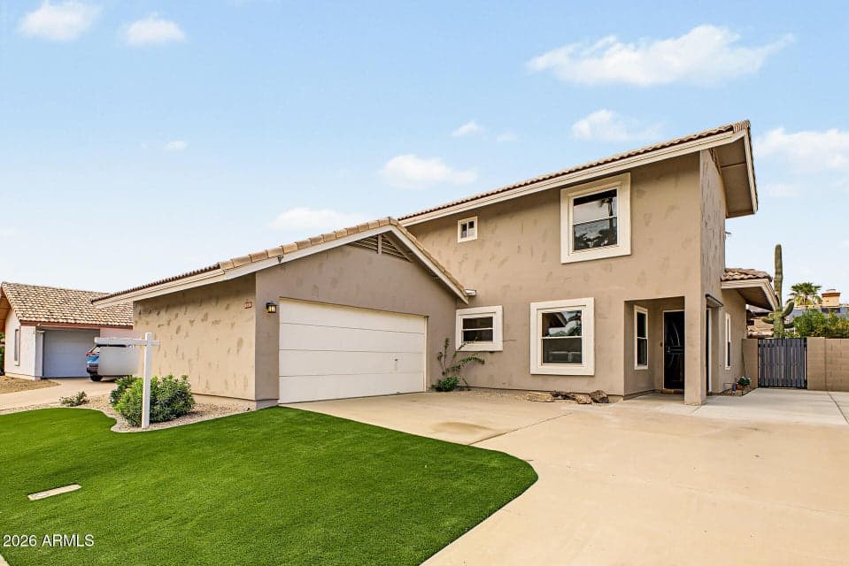 1370 W ELGIN Street, Chandler, AZ 85224 — photo 1 of 29