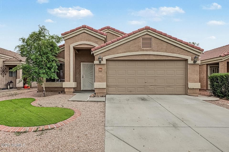 8925 W MERRELL Street, Phoenix, AZ 85037 — photo 1 of 34