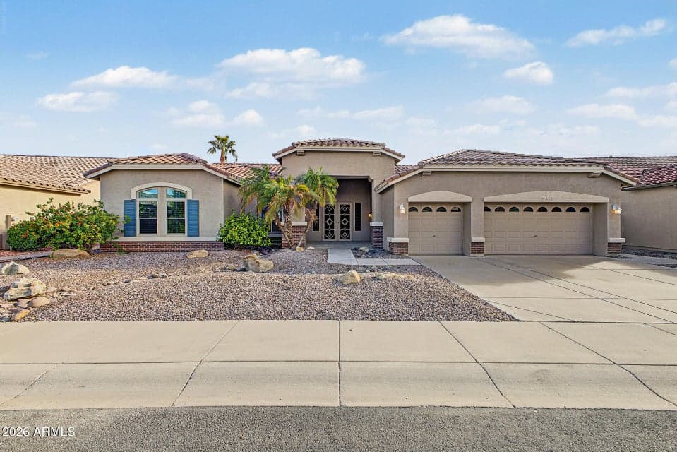 4173 E WALNUT Road, Gilbert, AZ 85298 — photo 1 of 102