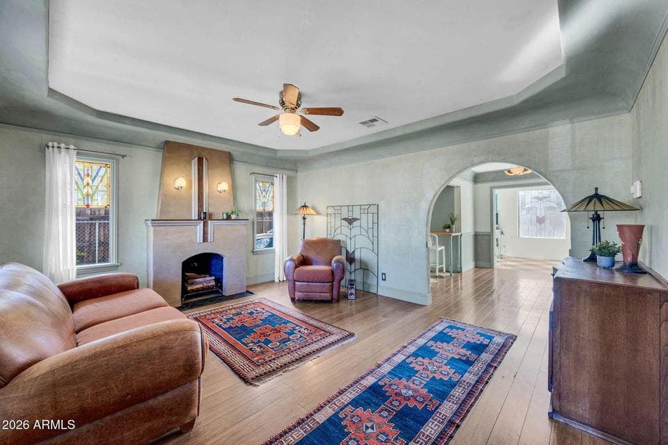 1813 E WILLETTA Street, Phoenix, AZ 85006 — photo 1 of 40