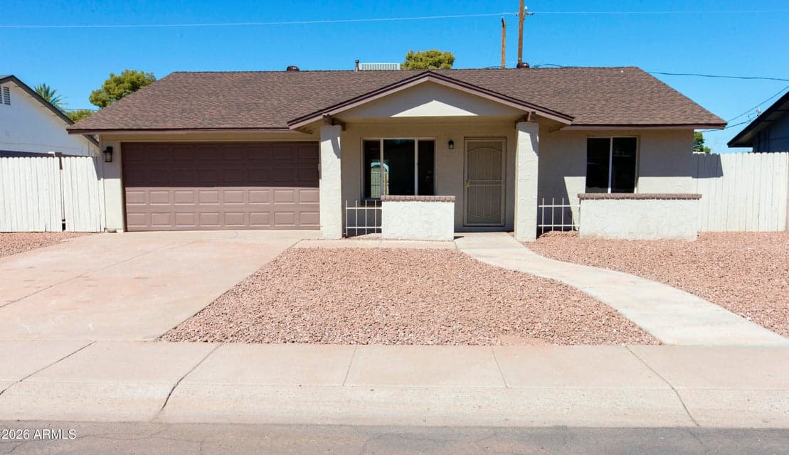 3154 W LISBON Lane, Phoenix, AZ 85053 — photo 1 of 23