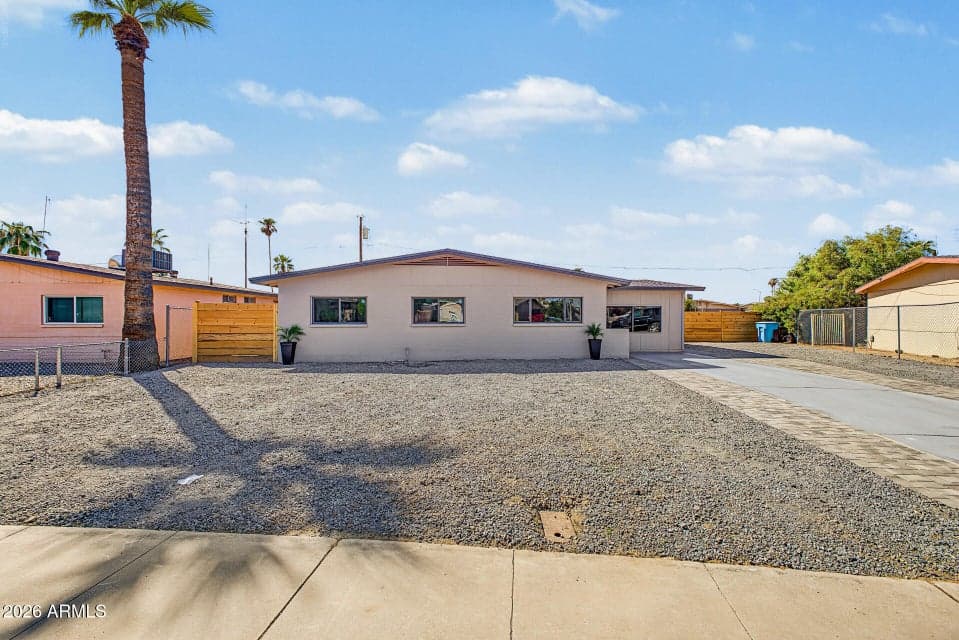 3230 W CORTEZ Avenue, Phoenix, AZ 85029 — photo 1 of 36