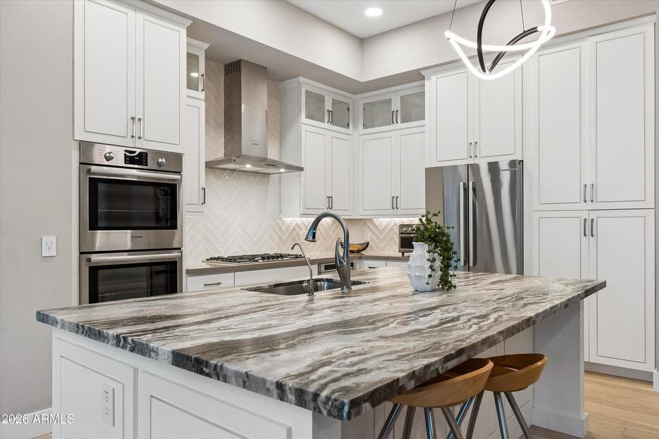 5250 E DEER VALLEY Drive 456, Phoenix, AZ 85054 — photo 1 of 57