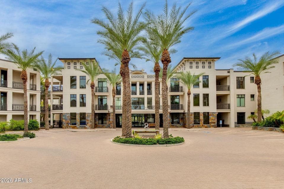 8 BILTMORE Estate 115, Phoenix, AZ 85016 — photo 1 of 66