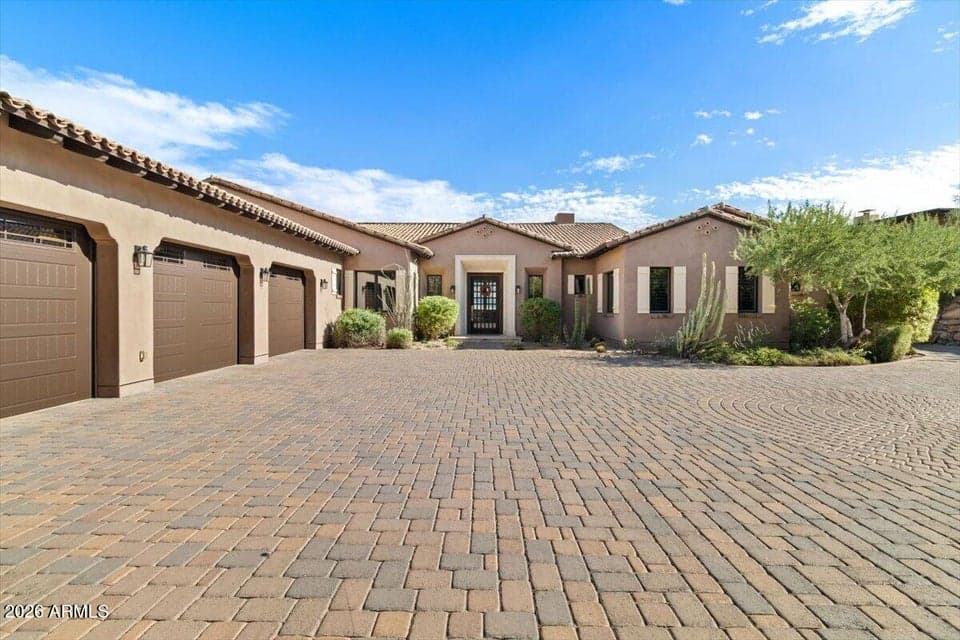 4660 E SPARKLING Lane, Paradise Valley, AZ 85253 — photo 1 of 39