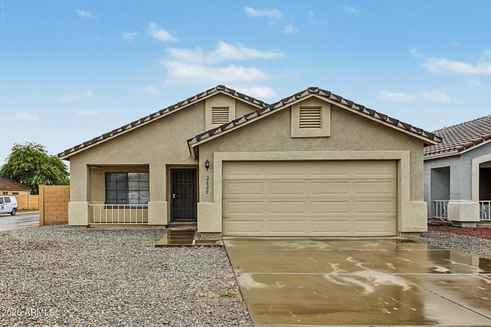 2820 S 64TH Drive, Phoenix, AZ 85043 — photo 1 of 32