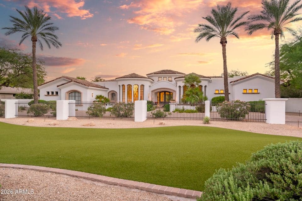 6901 E NORTHERN Avenue, Paradise Valley, AZ 85253 — photo 1 of 72