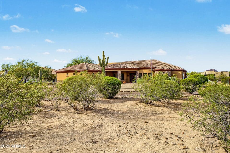 3322 W Irvine Road, Phoenix, AZ 85086 — photo 1 of 74