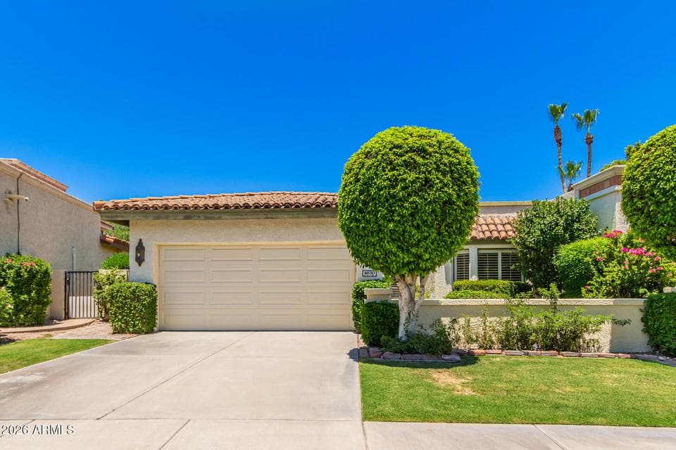 4850 E PASEO Way, Phoenix, AZ 85044 — photo 1 of 24