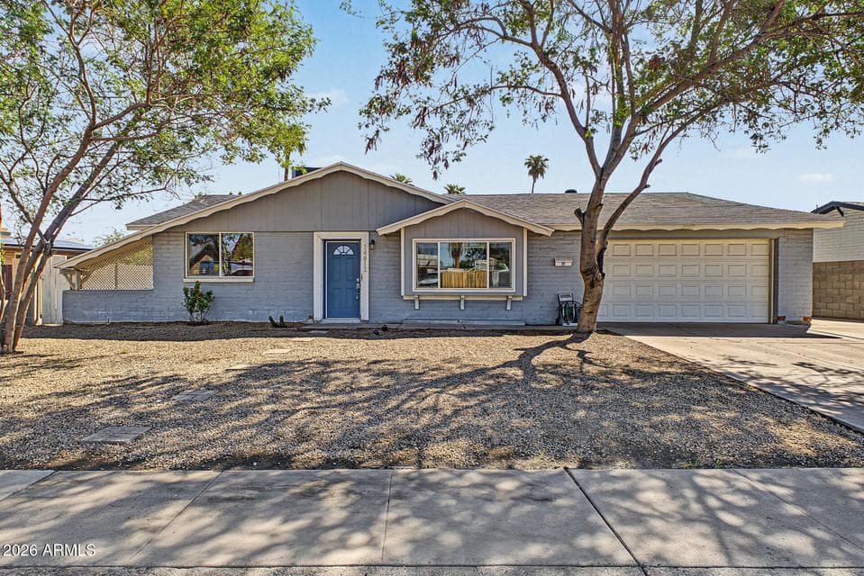 14817 N FLAMENCO Drive, Phoenix, AZ 85053 — photo 1 of 36