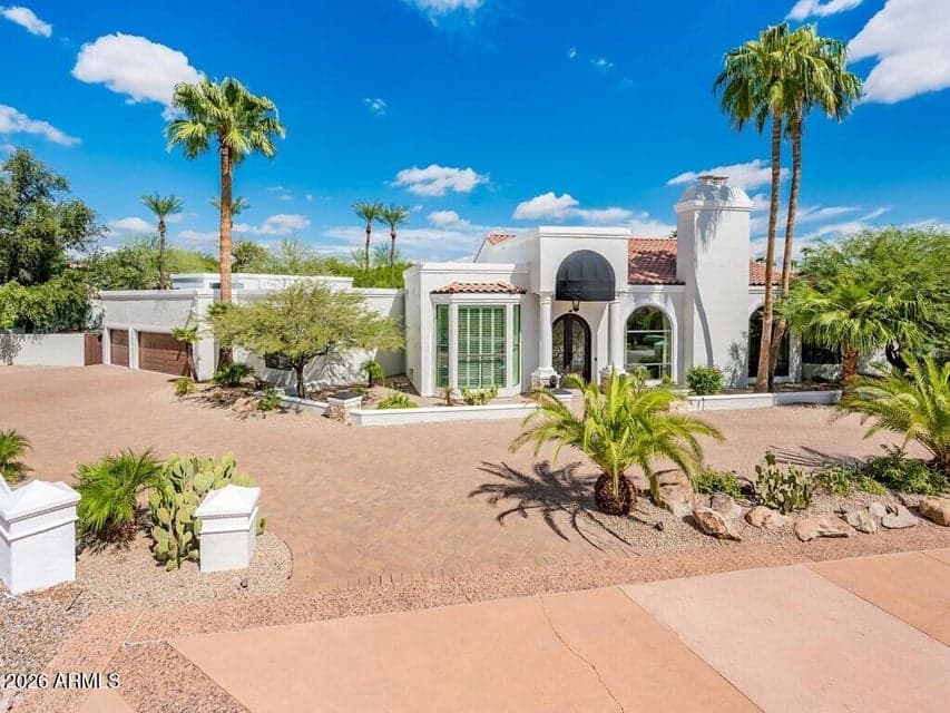6332 E VISTA Drive, Paradise Valley, AZ 85253 — photo 1 of 60
