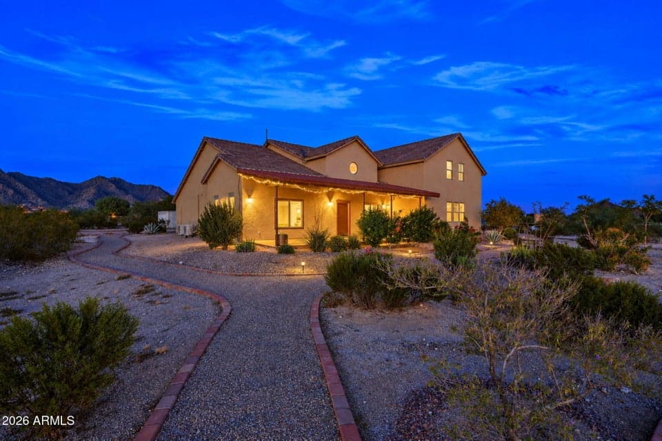 11422 N HAZELDINE Road, Casa Grande, AZ 85194 — photo 1 of 65