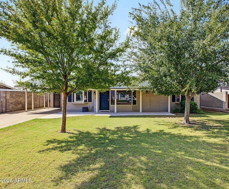 7008 N 14TH Place, Phoenix, AZ 85020 — photo 1 of 35