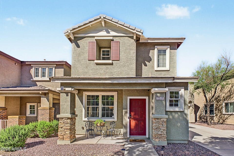 2340 E WAYLAND Drive, Phoenix, AZ 85040 — photo 1 of 38