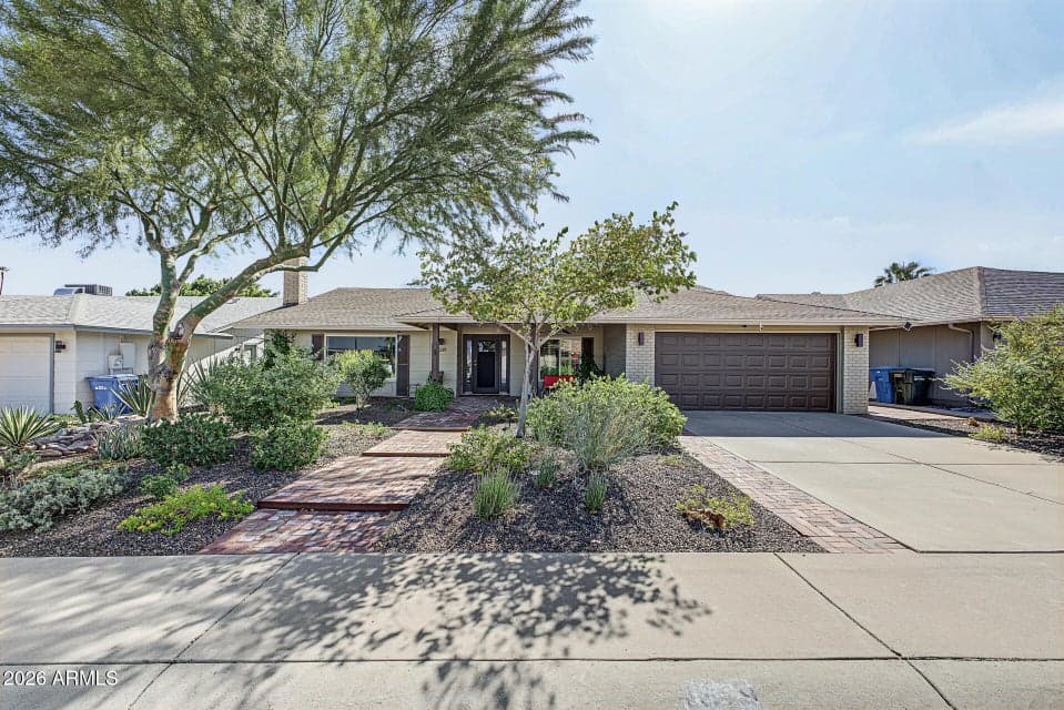 4319 E SACATON Street, Phoenix, AZ 85044 — photo 1 of 31
