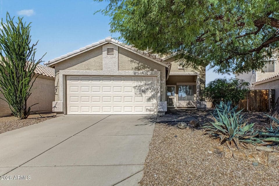 2154 E WILLIAMS Drive, Phoenix, AZ 85024 — photo 1 of 31