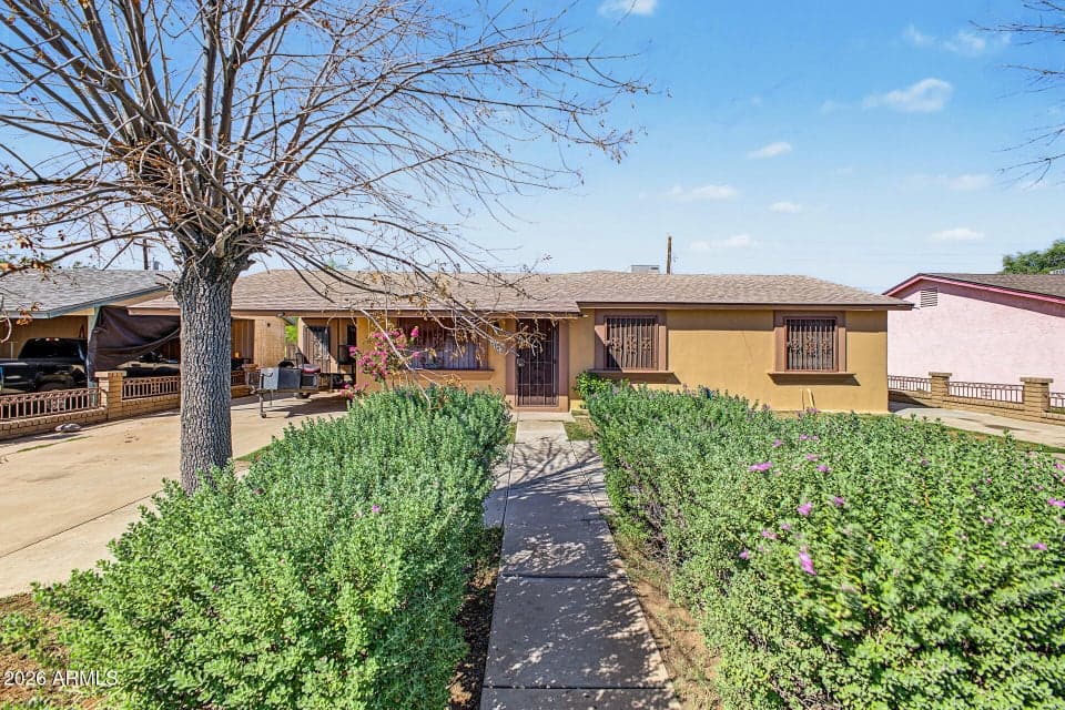 3602 N 64TH Drive, Phoenix, AZ 85033 — photo 1 of 31