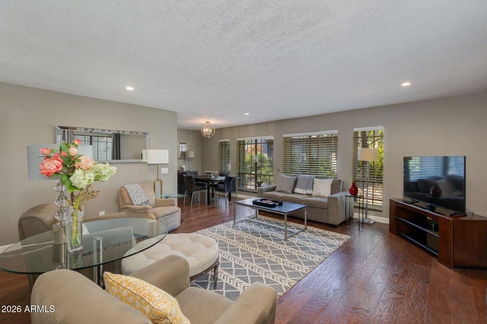 5207 N 24TH Street 104, Phoenix, AZ 85016 — photo 1 of 18
