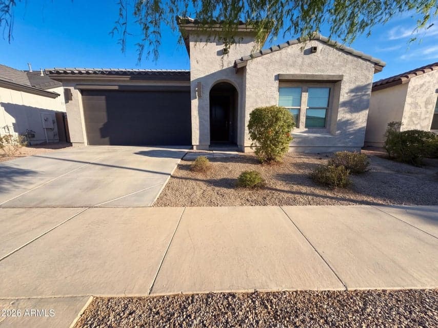 3052 W BENT TREE Drive, Phoenix, AZ 85083 — photo 1 of 38