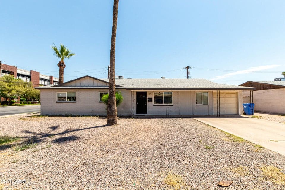 3501 W GEORGIA Avenue, Phoenix, AZ 85019 — photo 1 of 31