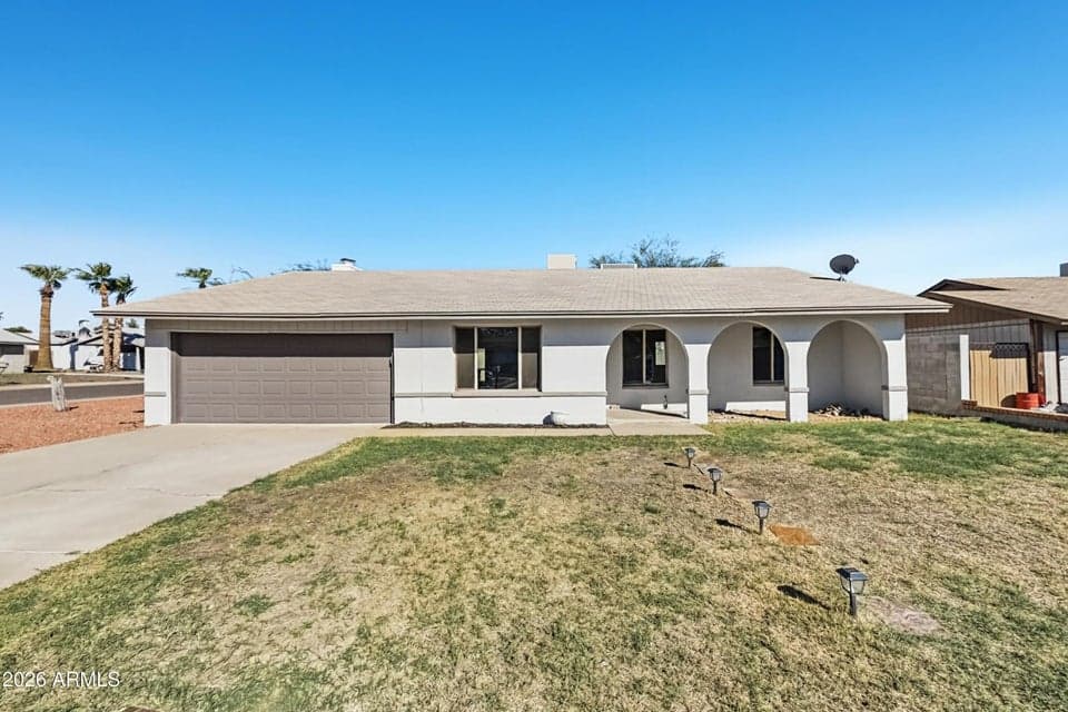 17623 N 30TH Avenue, Phoenix, AZ 85053 — photo 1 of 19