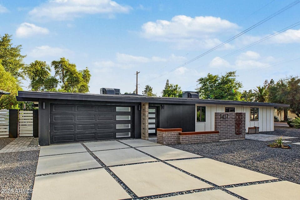 1417 W GLENN Drive, Phoenix, AZ 85021 — photo 1 of 40