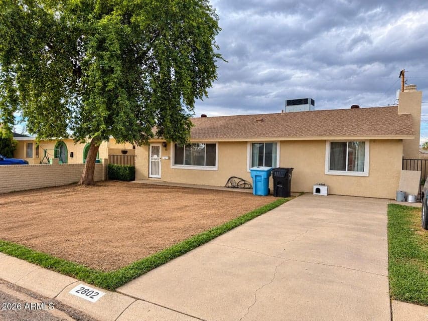 2802 W MEADOWBROOK Avenue, Phoenix, AZ 85017 — photo 1 of 21