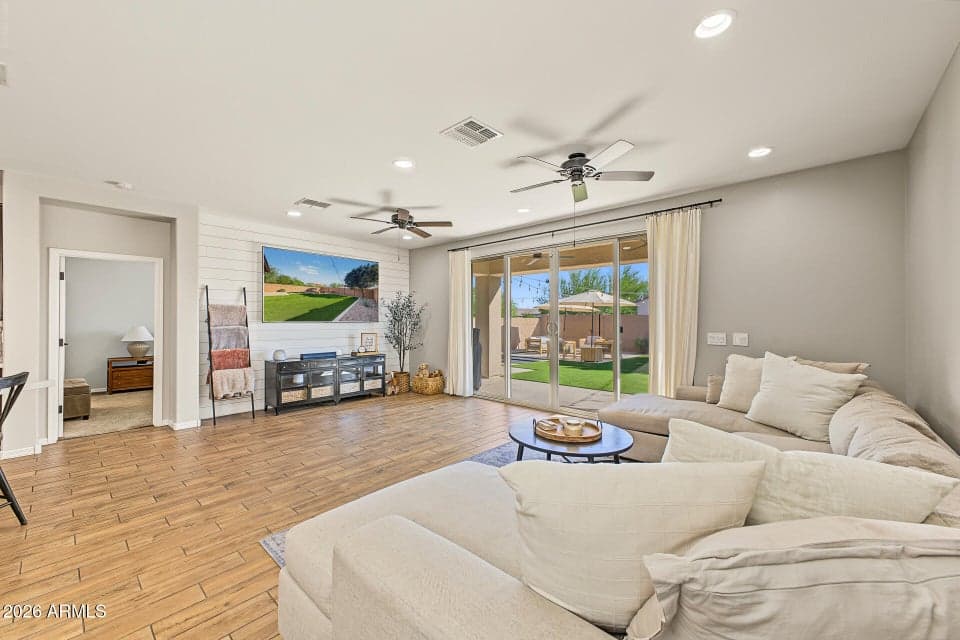 9429 W MEADOWBROOK Avenue, Phoenix, AZ 85037 — photo 1 of 44