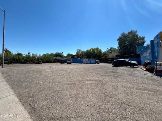 2725 E MCDOWELL Road #13, Phoenix, AZ