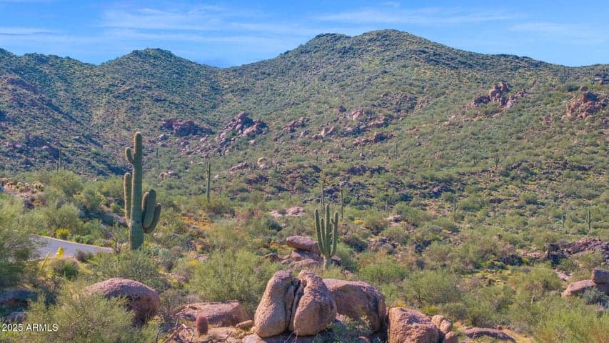 37292 N Nighthawk Way #2, Carefree, AZ