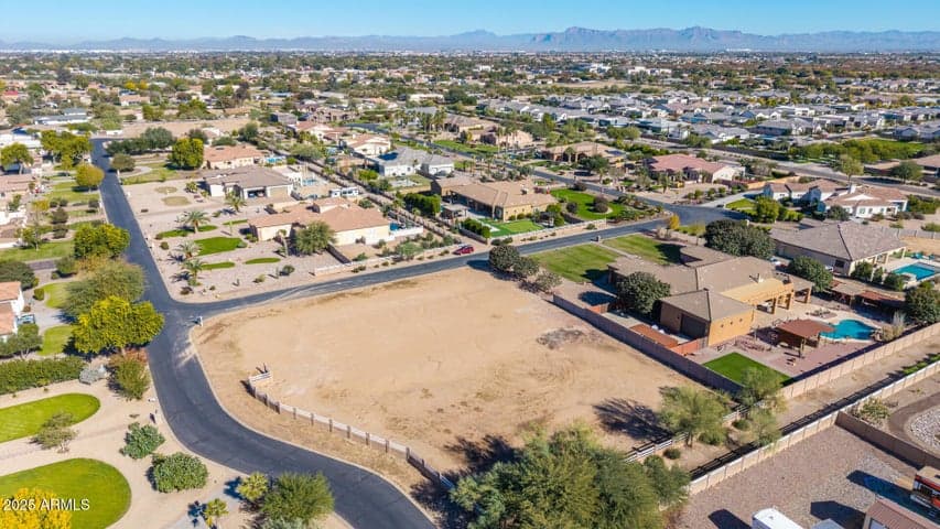 19503 E VALLEJO Street #9, Queen Creek, AZ