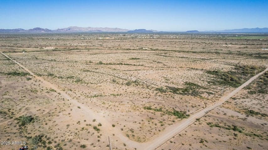42700 W Camelback Road #24, Tonopah, AZ