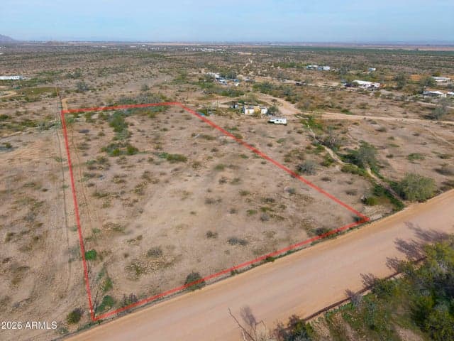 3290 N Ralston Road #E, Maricopa, AZ