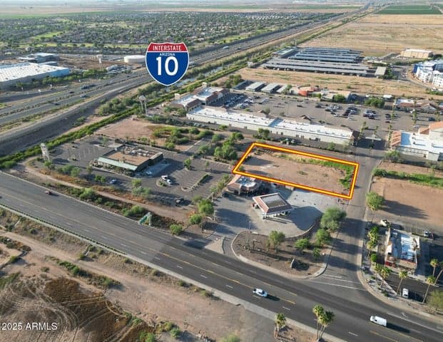 582 N CAMINO DEL NORTE -- #8, Casa Grande, AZ