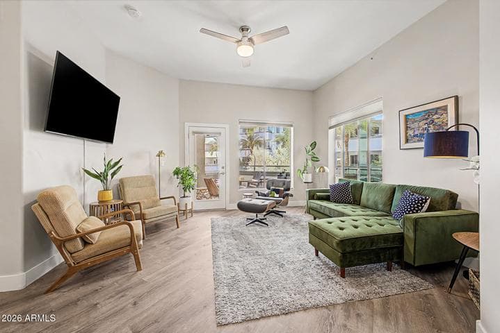 945 E Playa Del Norte Drive #2002, Tempe, AZ