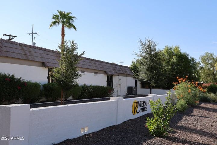 5618 N 12TH Street, Phoenix, AZ
