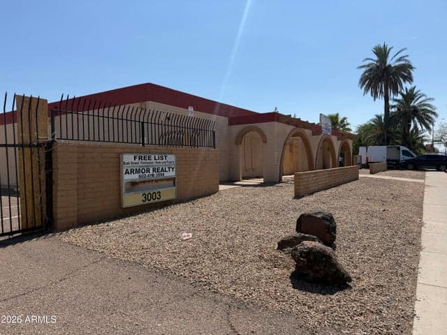 3003 W NORTHERN Avenue, Phoenix, AZ