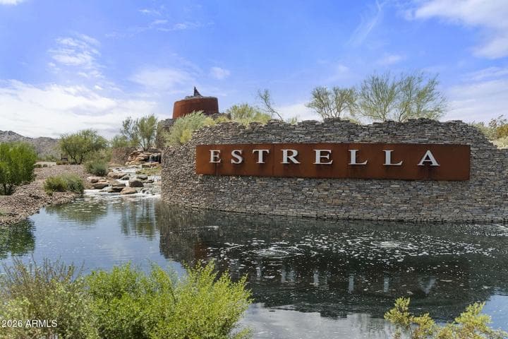 10723 S SUNSET Drive #37, Goodyear, AZ