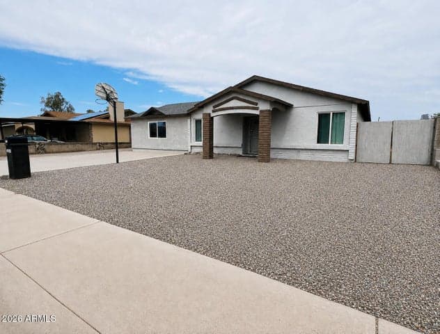 6930 W LEWIS Avenue, Phoenix, AZ